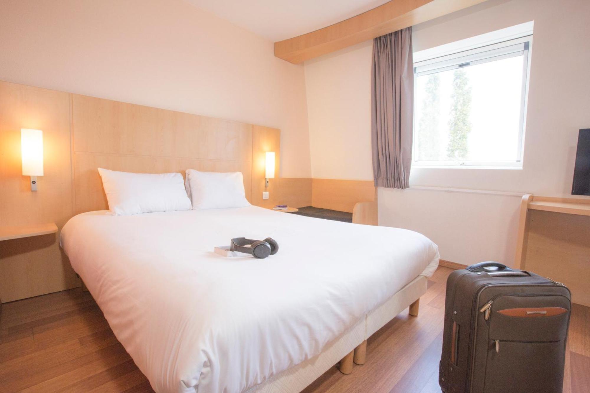 Отель Ibis Lille Lomme Centre Номер фото