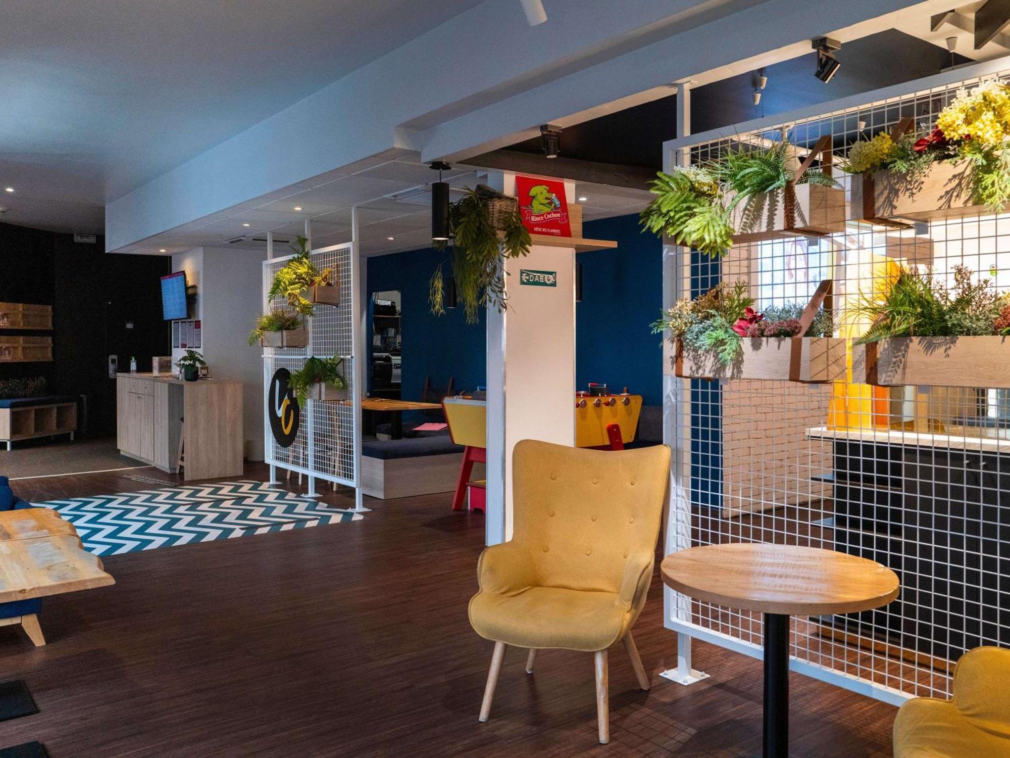 Отель Ibis Lille Lomme Centre Экстерьер фото
